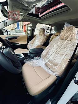 تۆیۆتا ڕاڤ 4